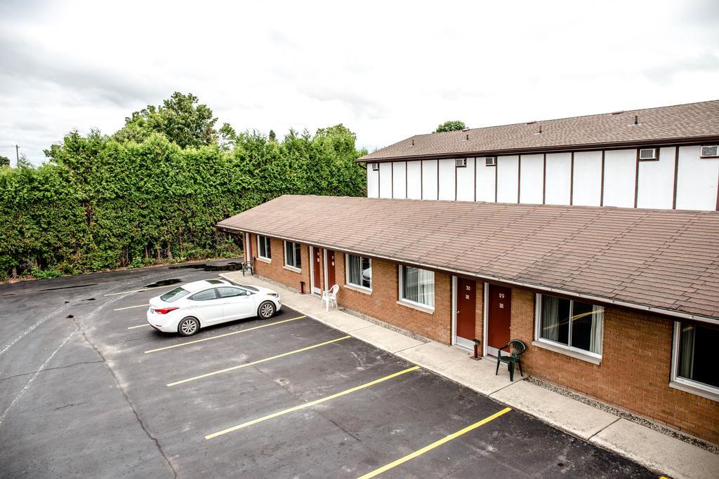 Cedar Lodge Motel Goderich Luaran gambar